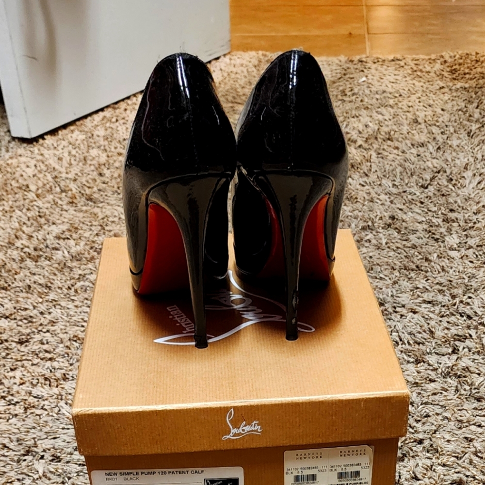 Christian Louboutin Simple Pumps